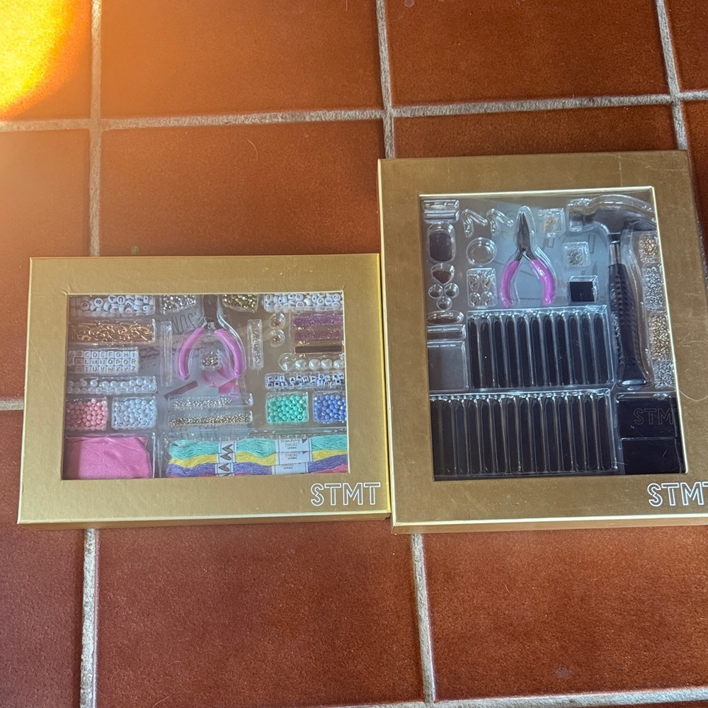 STMT Jewelry Making Kit with Pink Tools